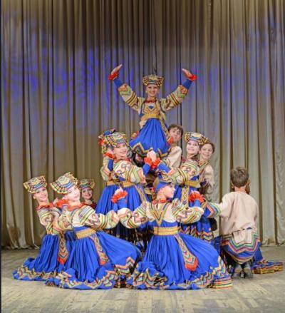 Ансамбль народного танца «Сибирские узоры» подтвердил звание «Заслуженный коллектив народного творчества»