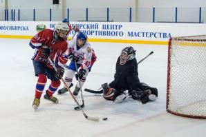 Кировские хоккеисты ждут поддержки болельщиков