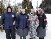 Новогодний каток у администрации Кировского района продолжает свою работу