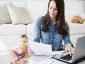 Семейный калькулятор поможет определить право на ежемесячную выплату