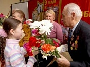  Около тысячи новосибирских ветеранов получат выплату ко Дню Победы