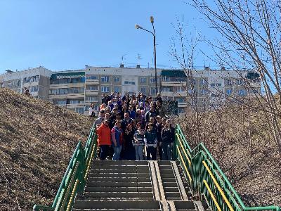 Субботник на набережной Саввы Кожевникова