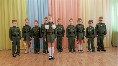 Воспитанники дошкольных учреждений приняли участие в районном конкурсе «Радуга творчества»
