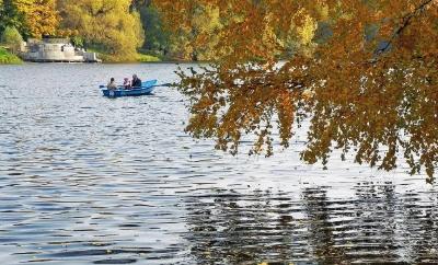 Соблюдайте безопасность на воде осенью