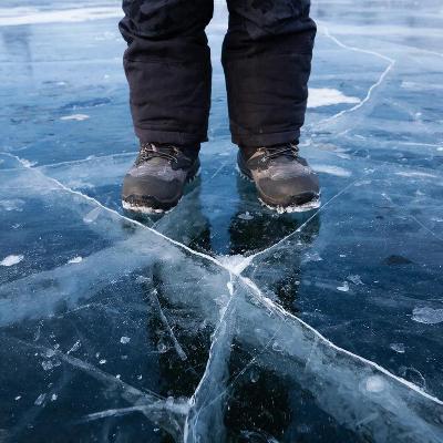 Отдел по делам ГО ЧС Кировского района призывает граждан не выходить в межсезонье на лед