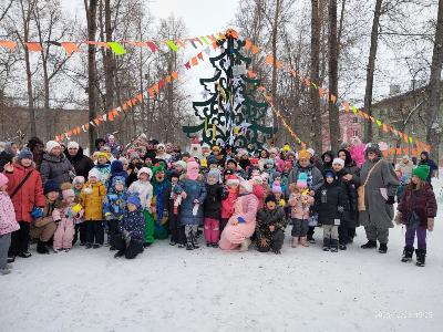 Во  дворах Кировского района пройдут новогодние мероприятия