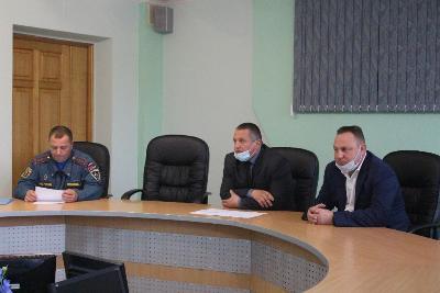 В администрации района обсудили меры по обеспечению пожарной безопасности