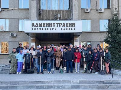 Сегодня, 14  октября, на территории Кировского района состоялся общегородской субботник
