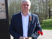 Поздравление главы администрации Кировского района с Днем Победы