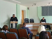 Обеспечение общественной безопасности в праздничные дни обсуждали на комиссии